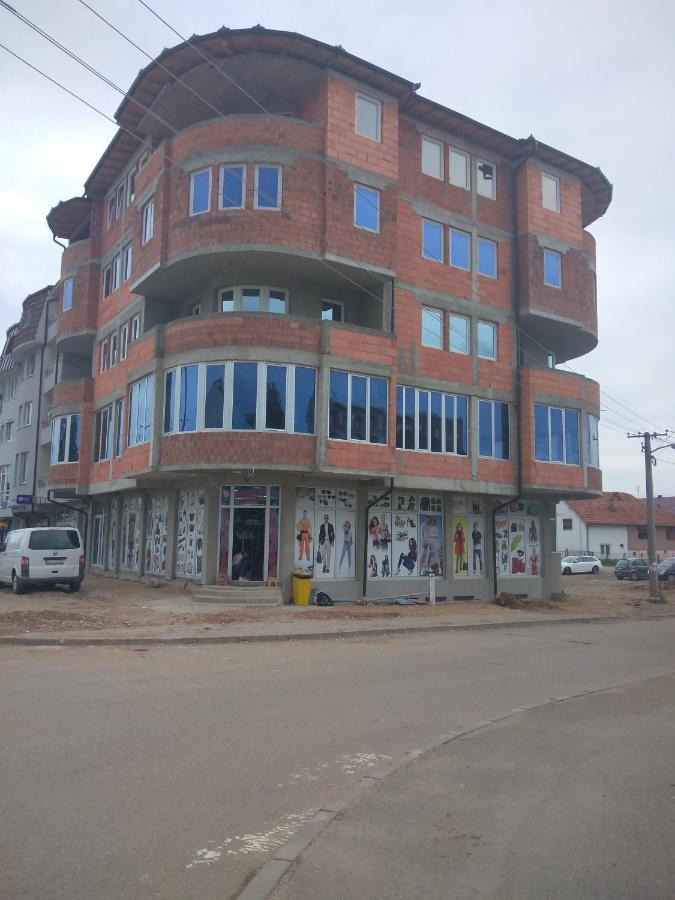 Vila Centar Mb Bed and Breakfast Sjenica Exteriör bild